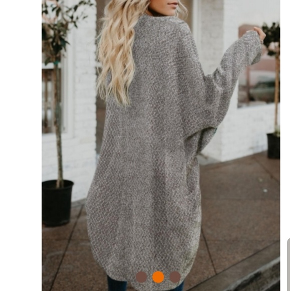 🍁*LAST 1* sz Sm 🍁 Grey Batwing Cardigan 🍁 - Picture 2 of 3